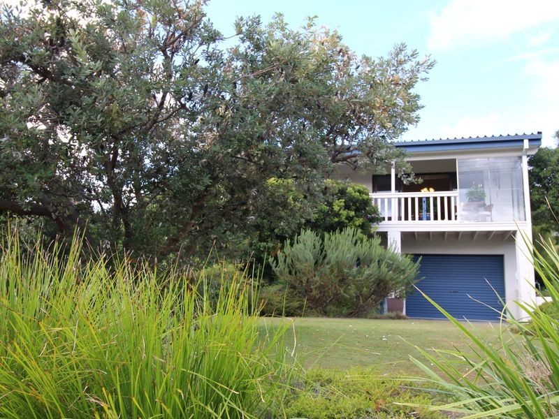 27 Patrick Crescent, Saratoga NSW 2251