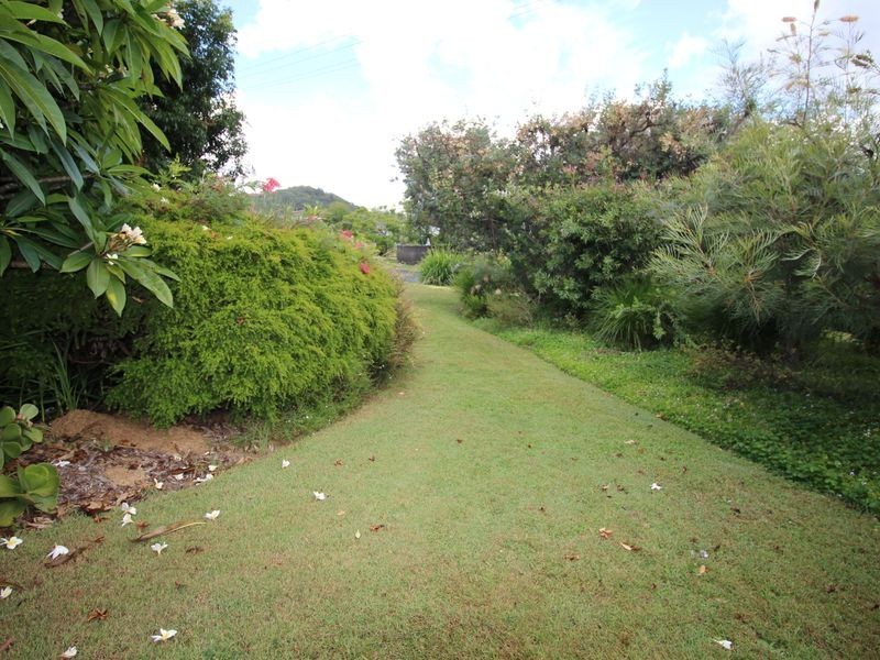 27 Patrick Crescent, Saratoga NSW 2251