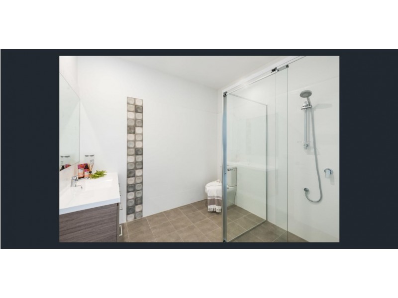 Villa 5/55 Barralong Road, Erina NSW 2250