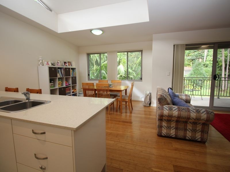 6/11 Jennie Cox Close, Erina NSW 2250