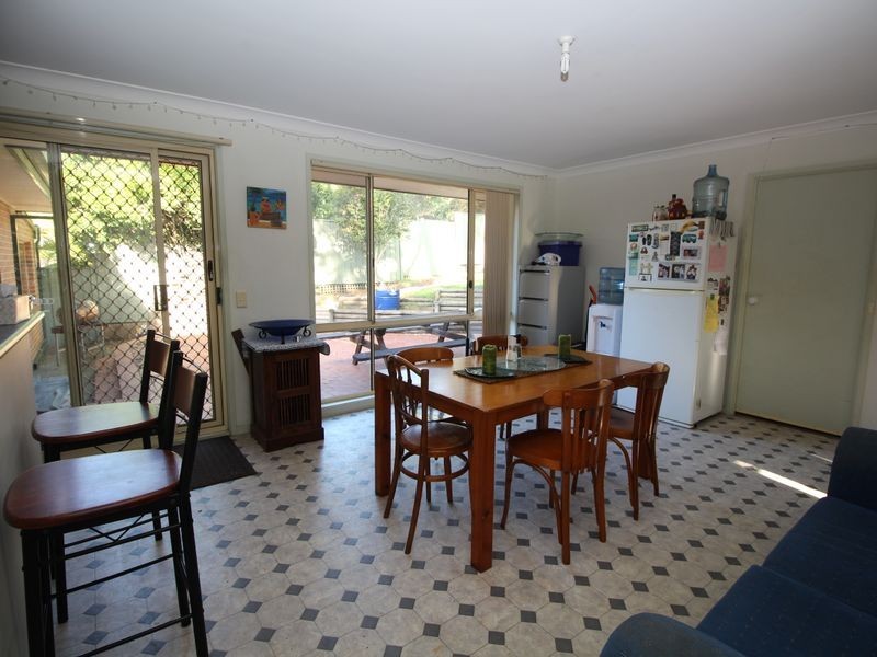 1 Merideth Place, Green Point NSW 2251