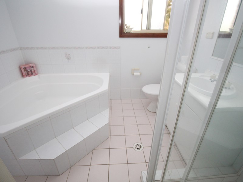 2/1 Kurrajong Close, Springfield NSW 2250