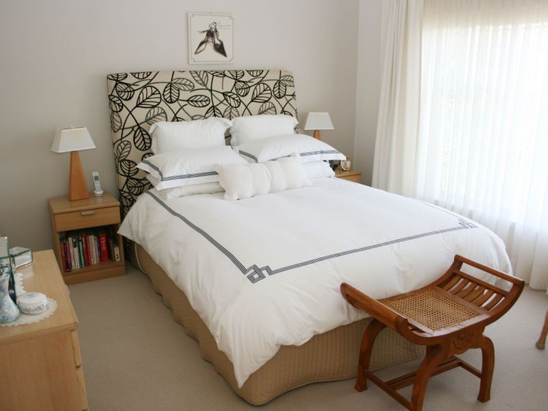 6 Greenvale Road, Green Point NSW 2251