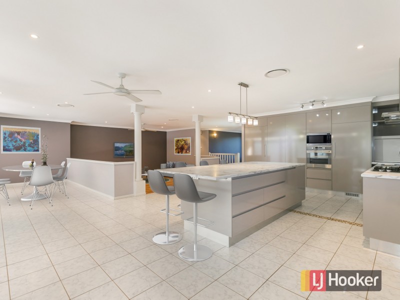 7 Day Dawn Place, Erina NSW 2250