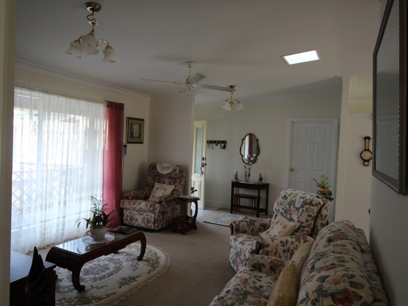 16 Sixth Avenue Broadlands Estate, Green Point NSW 2251