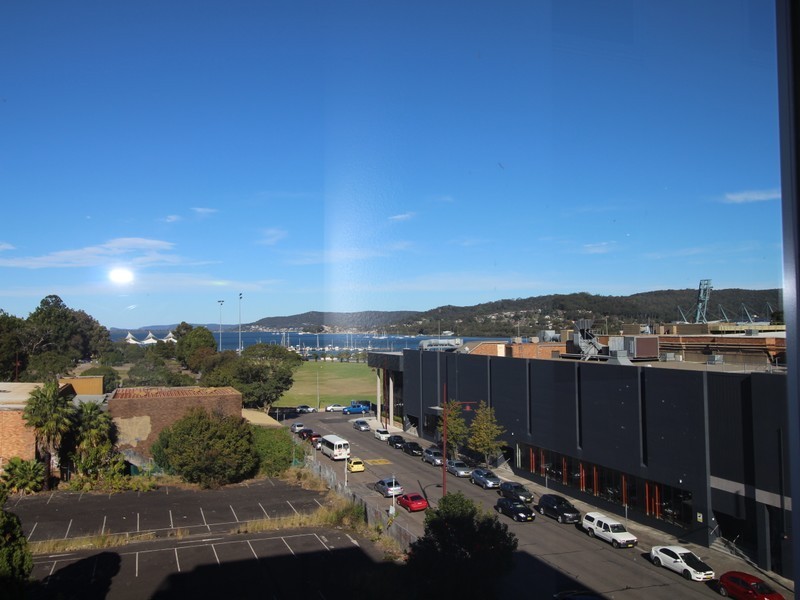 26/12 Baker Street, Gosford NSW 2250