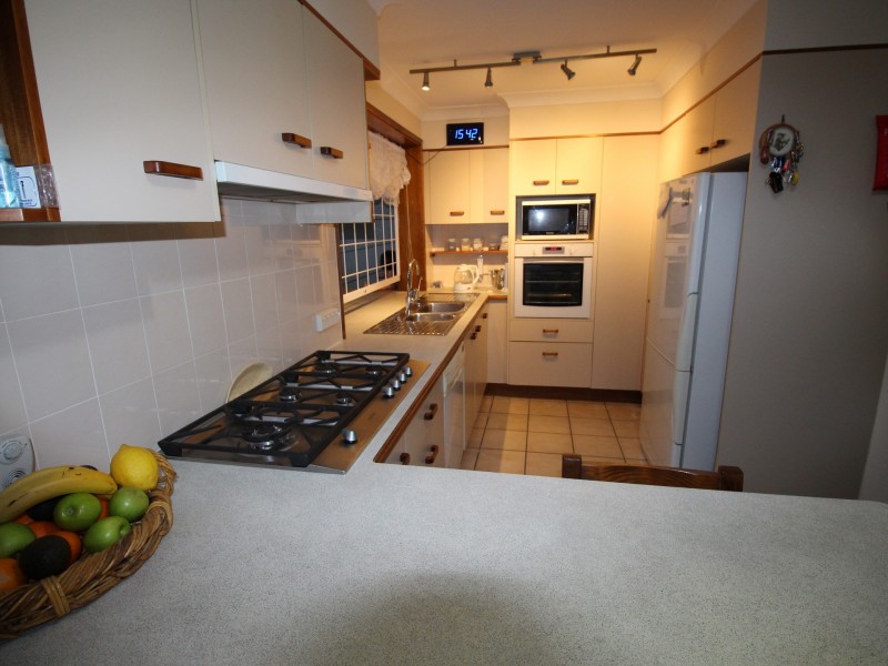 17 Verden Close, Green Point NSW 2251