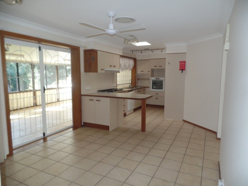 17 Verden Close, Green Point NSW 2251