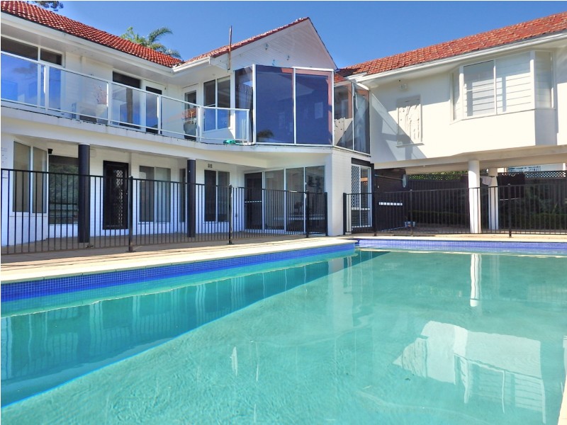 295 Avoca Drive, Green Point NSW 2251