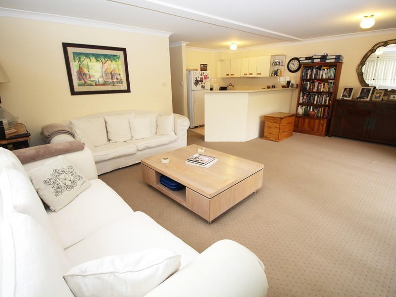 3/5 Jennie Cox Close, Erina NSW 2250