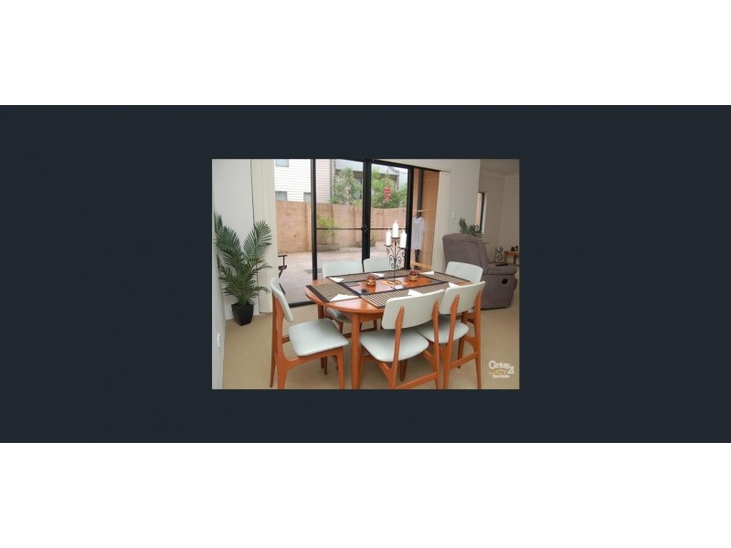 Unit 8/52-54 Holden Street, Gosford NSW 2250