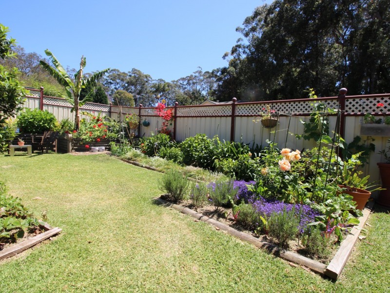 2 Sandpiper Place, Green Point NSW 2251