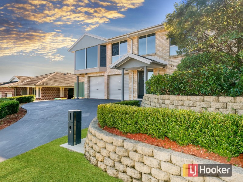 7 Day Dawn Place, Erina NSW 2250