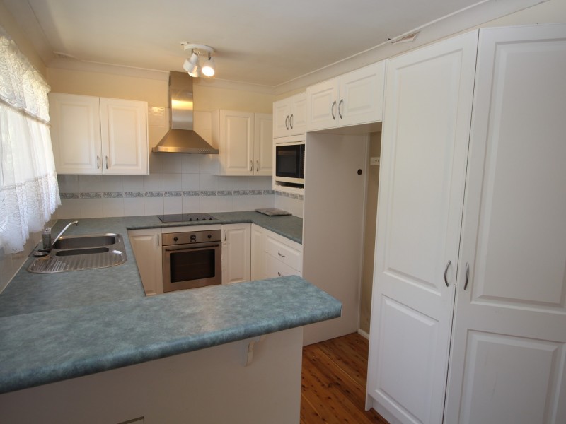 12 Tangerine Avenue, Springfield NSW 2250