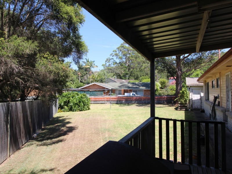 12 Tangerine Avenue, Springfield NSW 2250