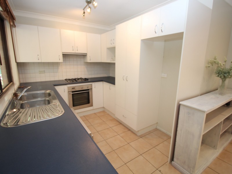 11 Verden Close, Green Point NSW 2251