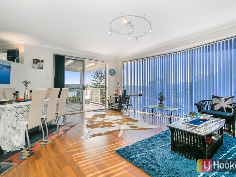 295a Avoca Drive, Green Point NSW 2251