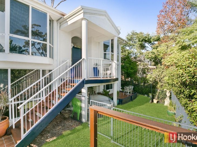 295a Avoca Drive, Green Point NSW 2251