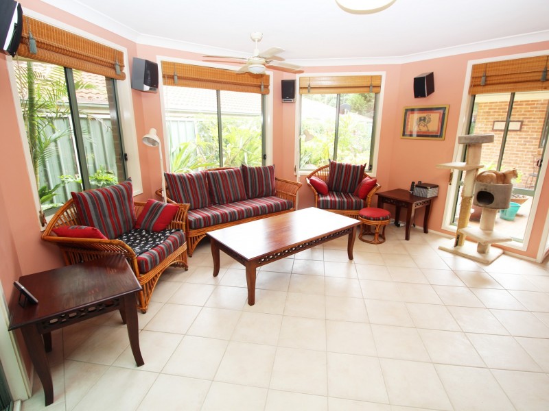 8 Legge Place, Green Point NSW 2251