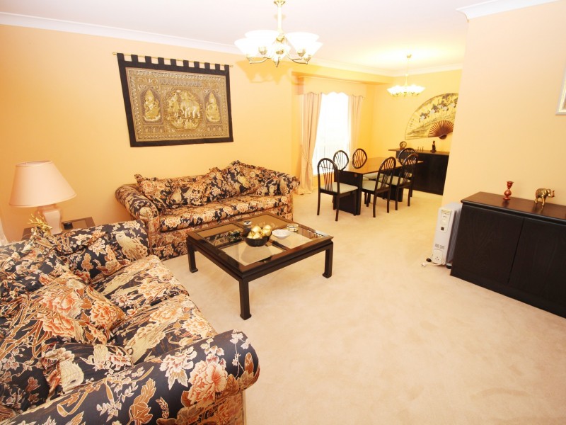 8 Legge Place, Green Point NSW 2251