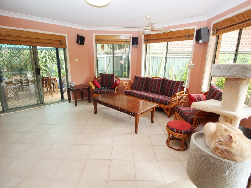 8 Legge Place, Green Point NSW 2251