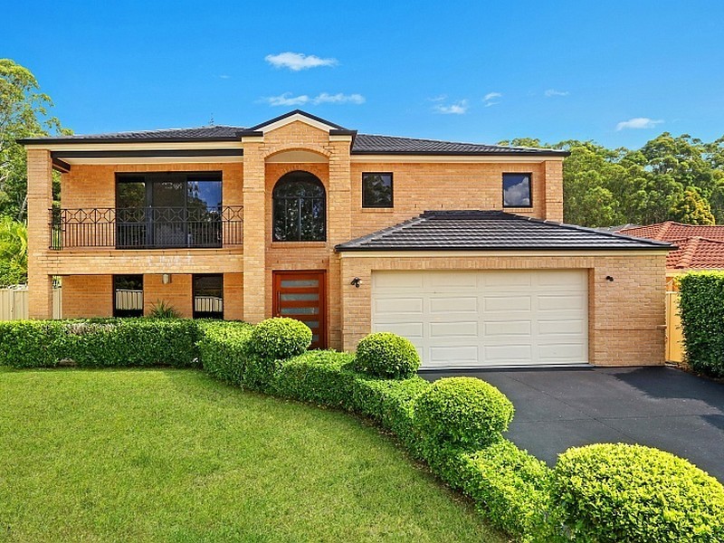 9 Eucalyptus Place, Green Point NSW 2251