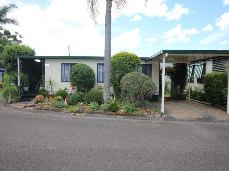 F1 Broadlands Estate (9 Milpera Road), Green Point NSW 2251