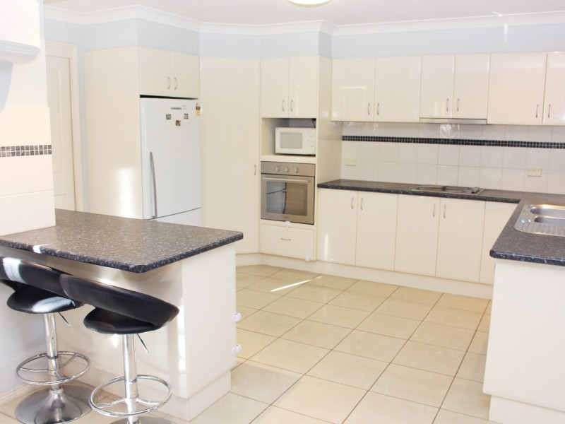 2/80 Dwyer Street, North Gosford NSW 2250