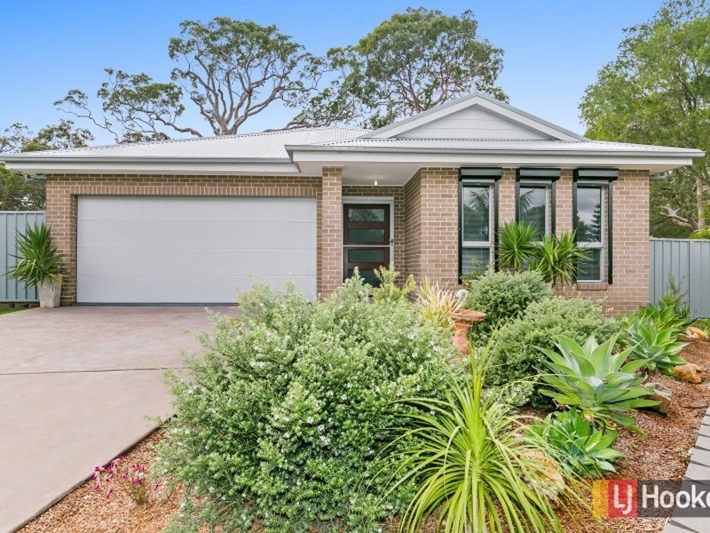 6 Belshaw Place, Bateau Bay NSW 2261