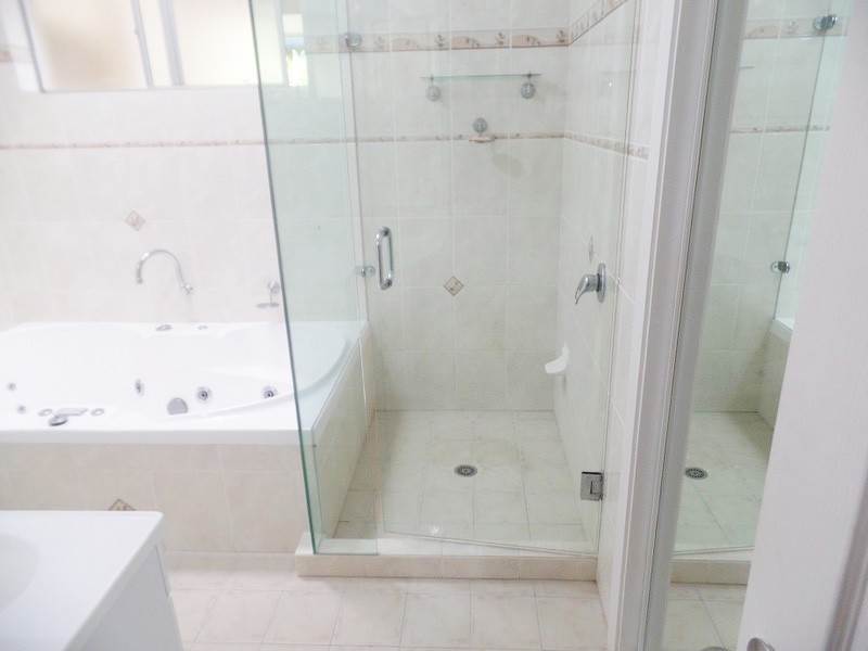 92 Broadwater Drive, Saratoga NSW 2251