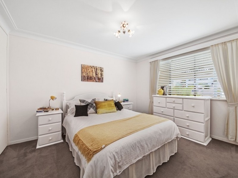 92 Broadwater Drive, Saratoga NSW 2251