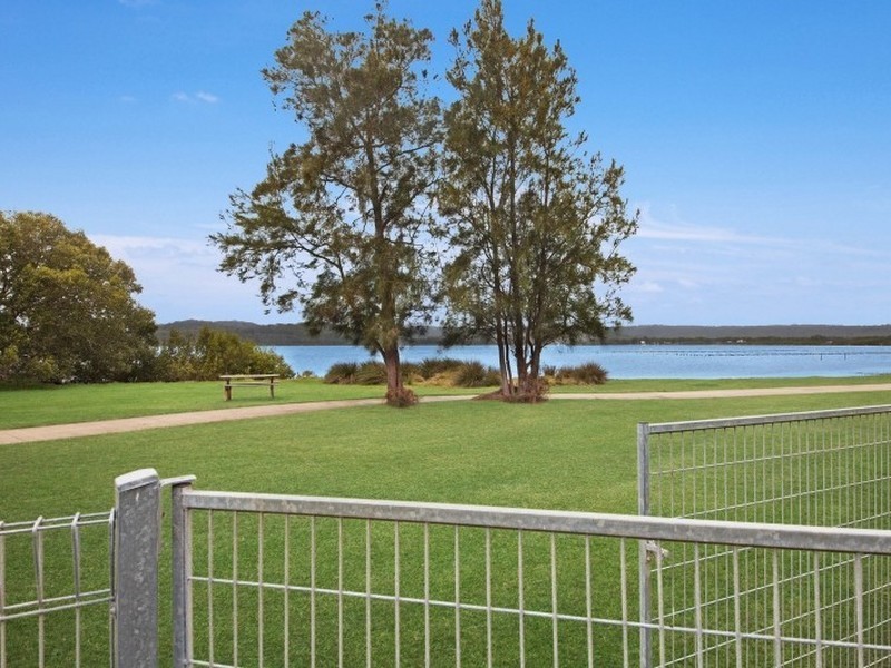 92 Broadwater Drive, Saratoga NSW 2251