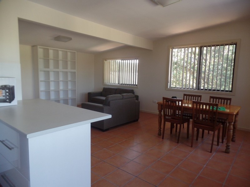 12 Girraween Avenue, Erina NSW 2250