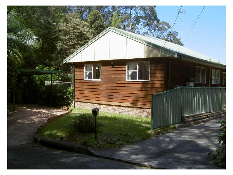 42 Digby Road, Erina NSW 2250