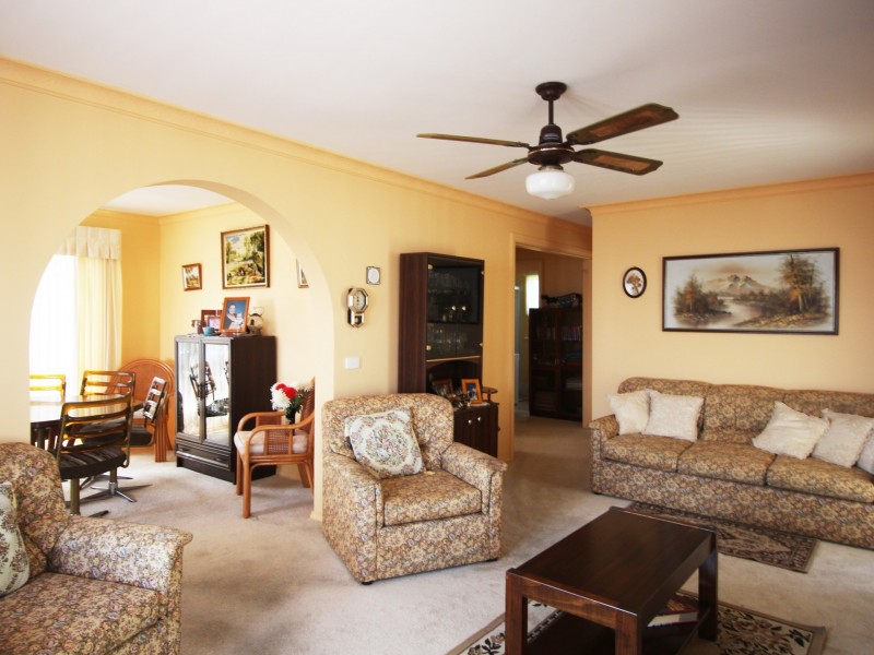 10 Second Ave, Broadland Estate, Green Point NSW 2251