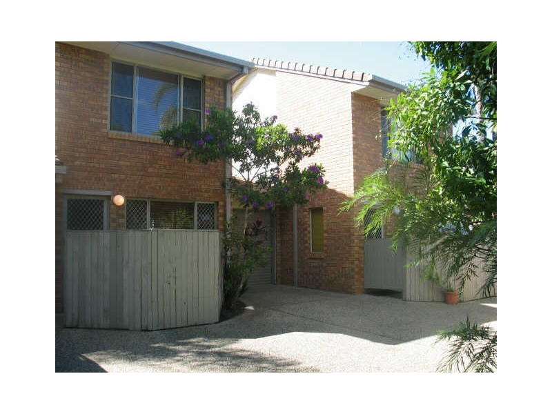 1/10 Mungar St, Maroochydore QLD 4558