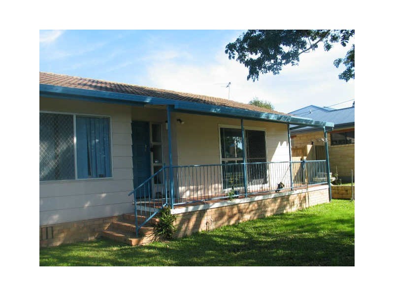 577 David Low Way, Pacific Paradise QLD 4564