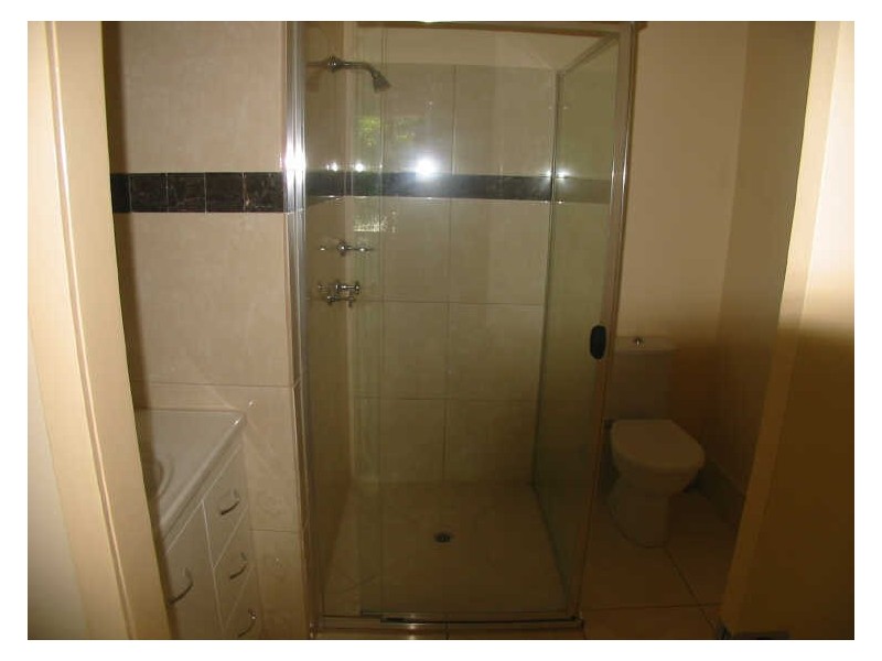 27 Valencia St, Maroochydore QLD 4558