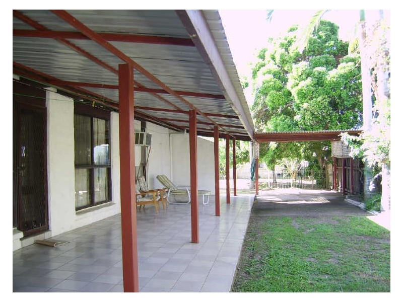16 Deejay St, Maroochydore QLD 4558