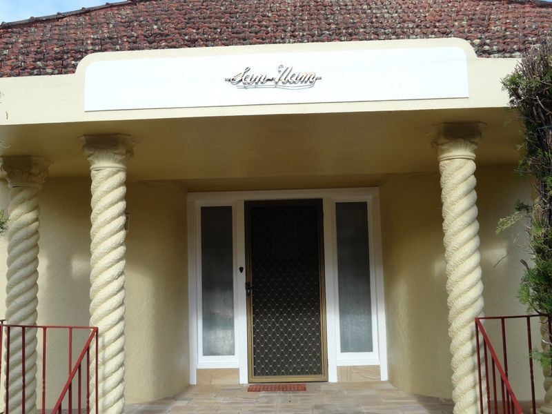 27 Anzac Ave, Maroochydore QLD 4558