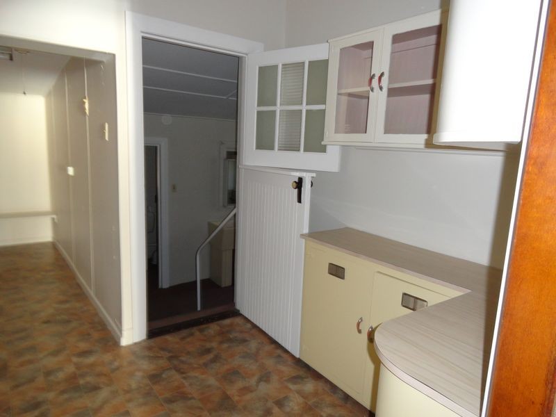 27 Anzac Ave, Maroochydore QLD 4558