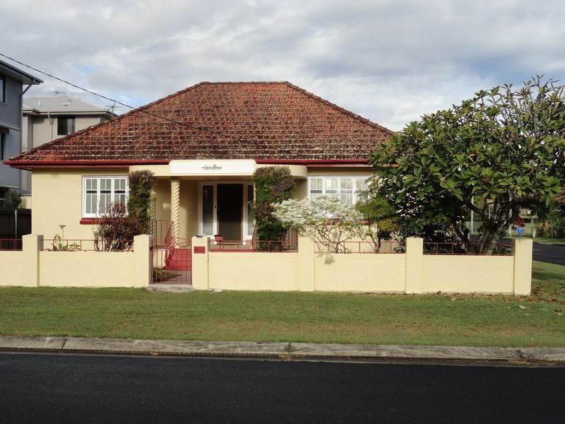 27 Anzac Ave, Maroochydore QLD 4558