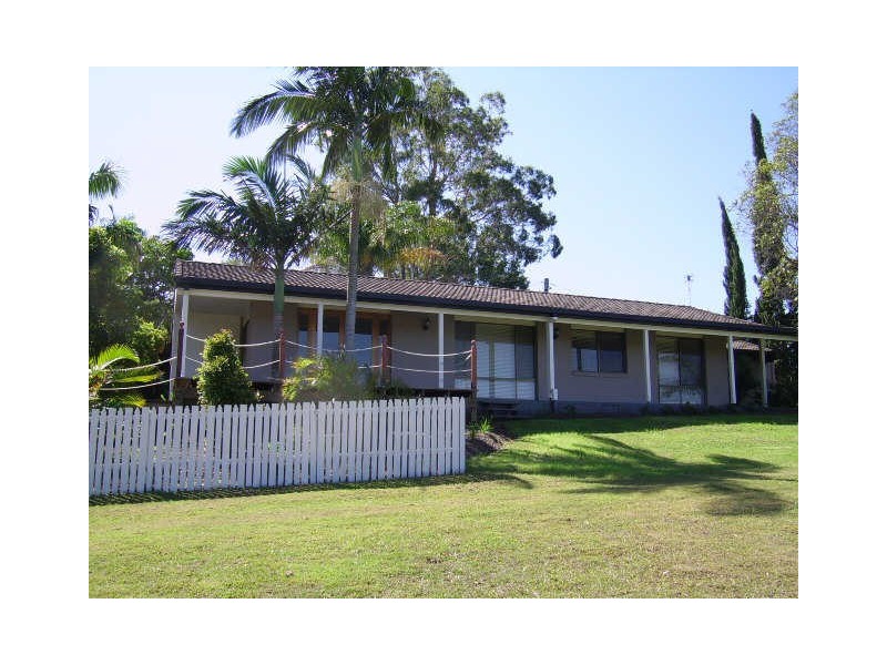 19 Orlando Cres, Kuluin QLD 4558
