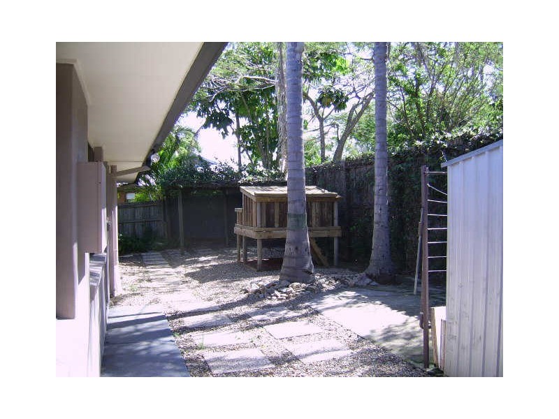 19 Orlando Cres, Kuluin QLD 4558