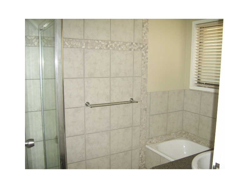 19 Orlando Cres, Kuluin QLD 4558