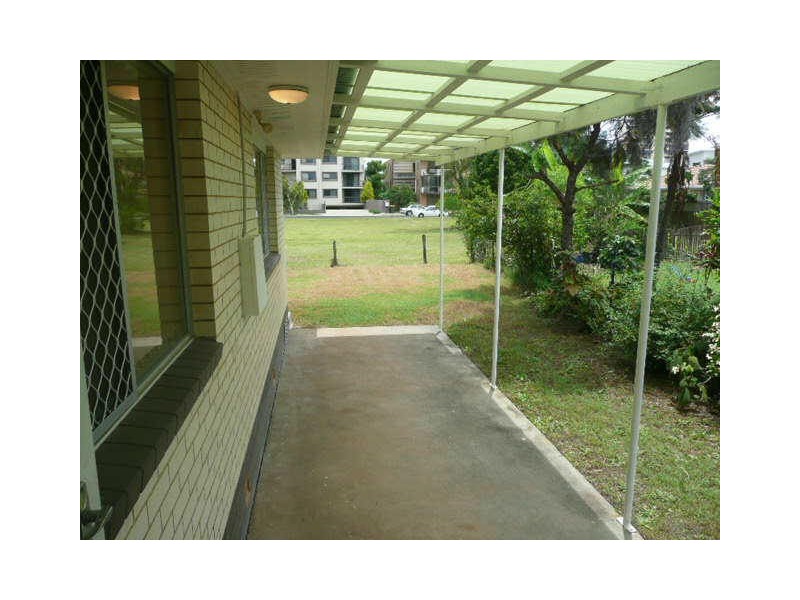 51 Hinley Avenue, Maroochydore QLD 4558