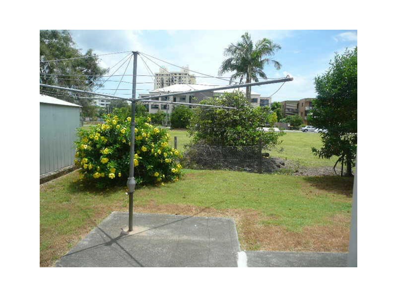 51 Hinley Avenue, Maroochydore QLD 4558