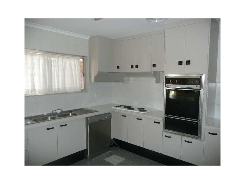 14 Bungama St, Maroochydore QLD 4558
