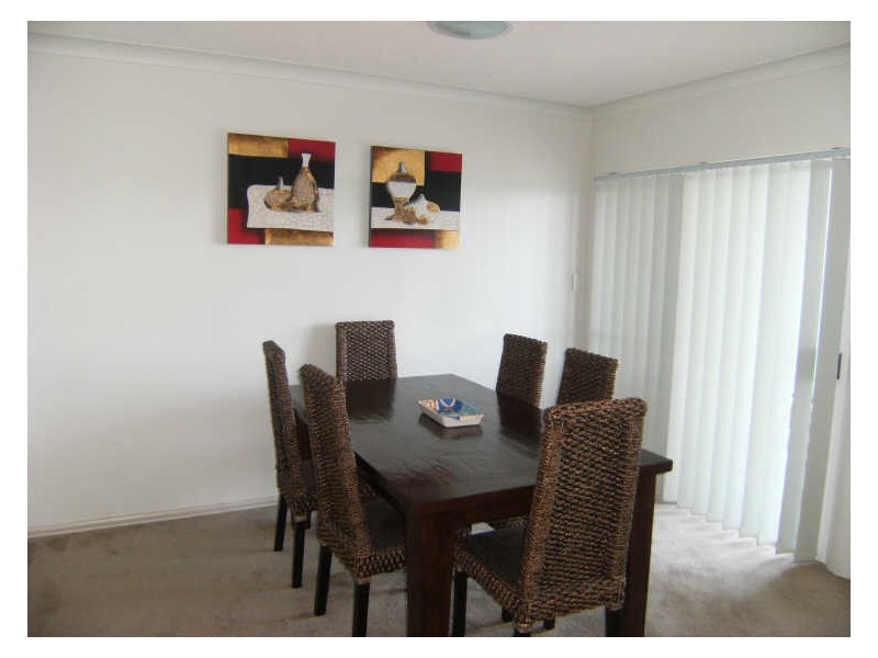 8/153 Bradman Ave, Maroochydore QLD 4558