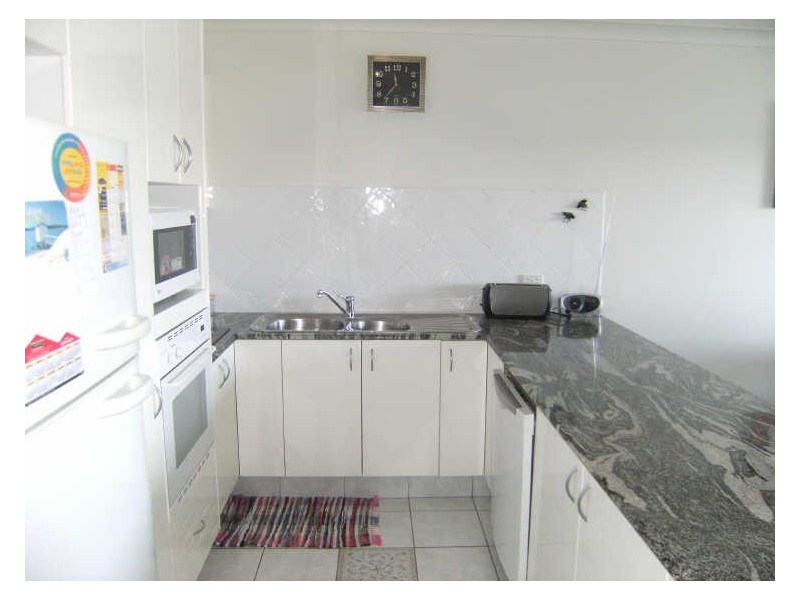 8/153 Bradman Ave, Maroochydore QLD 4558